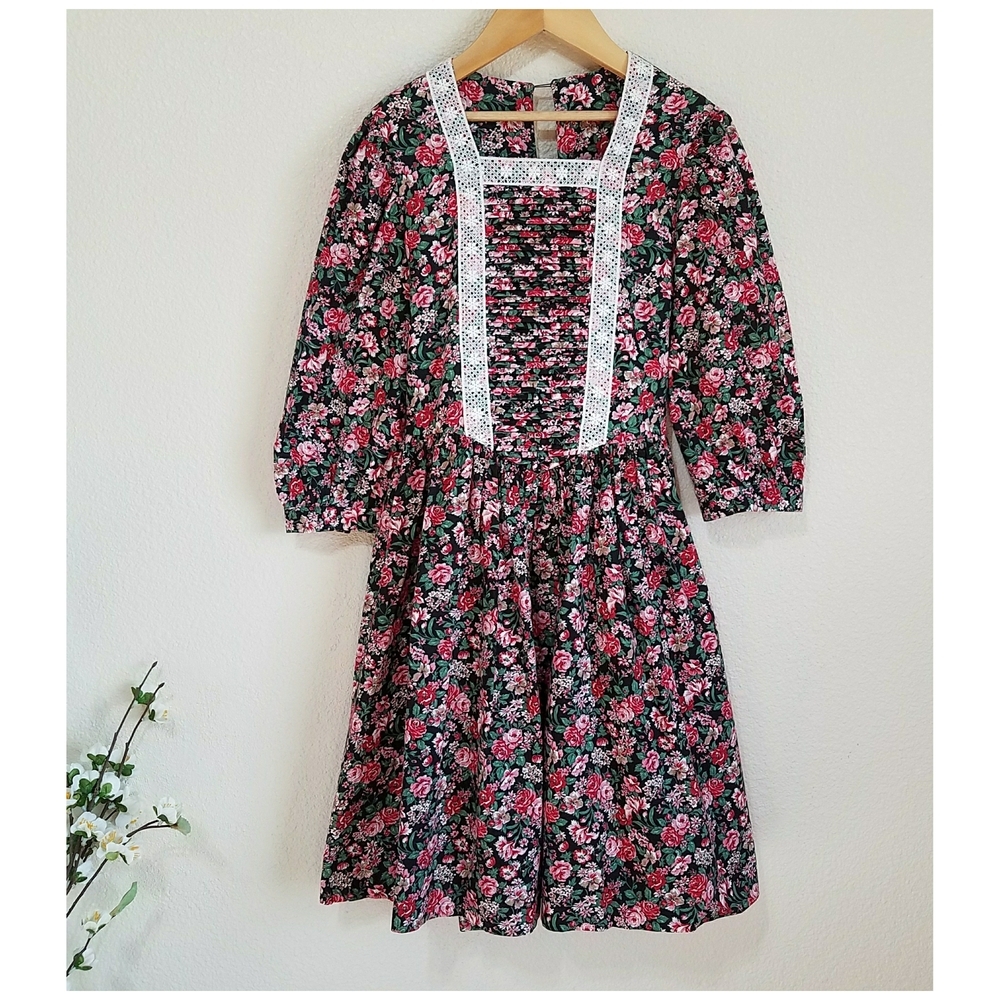 Rare Editions Vintage Girl's Dress